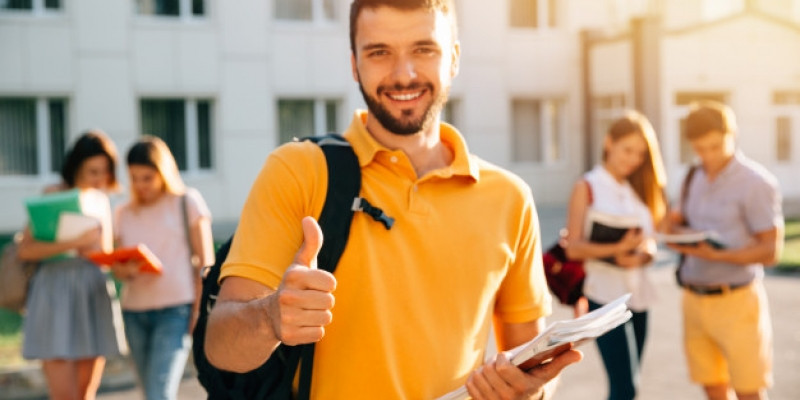 Accent FranÃ§ais rÃ©-amÃ©nage ses espaces Ã©tudiants